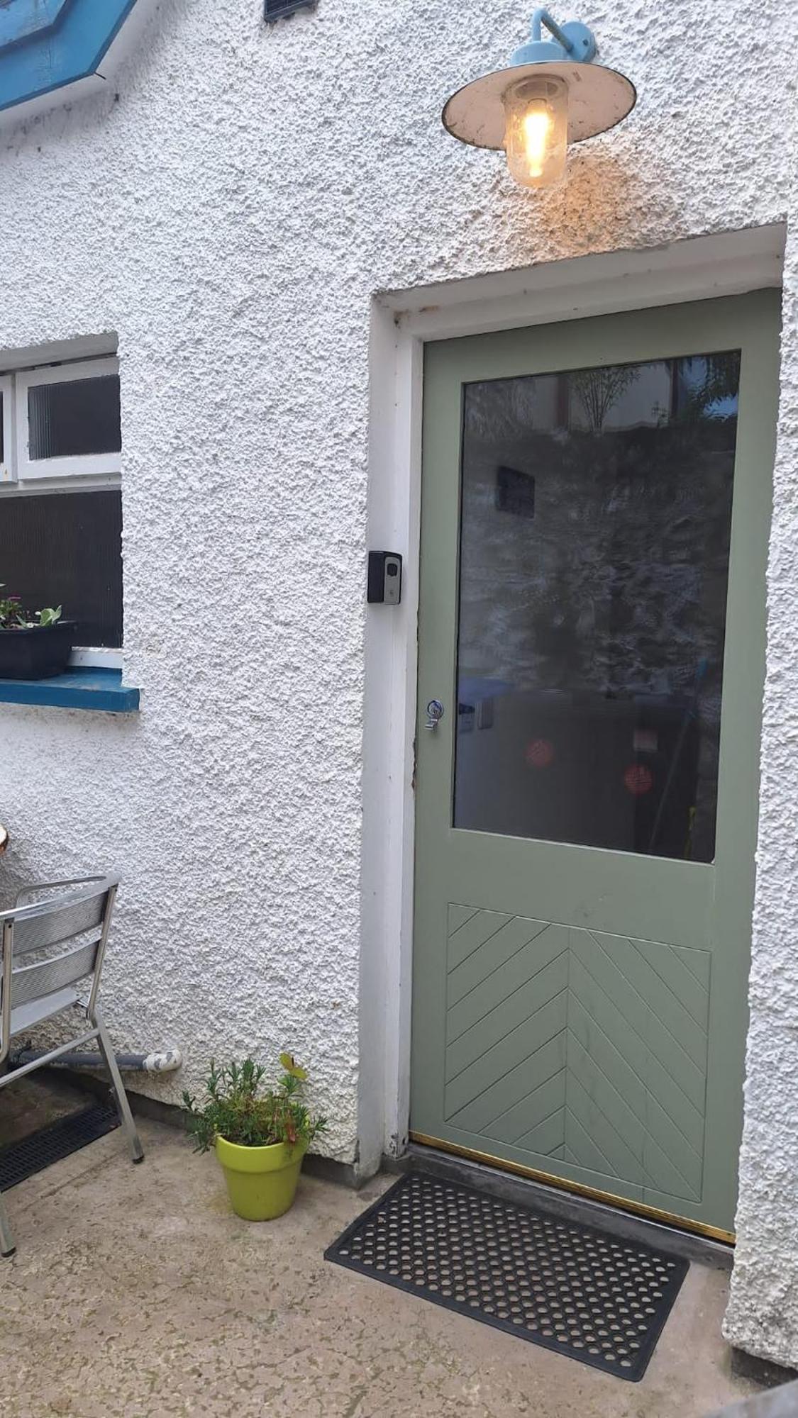 Ballycastle Town Centre Apartment Экстерьер фото